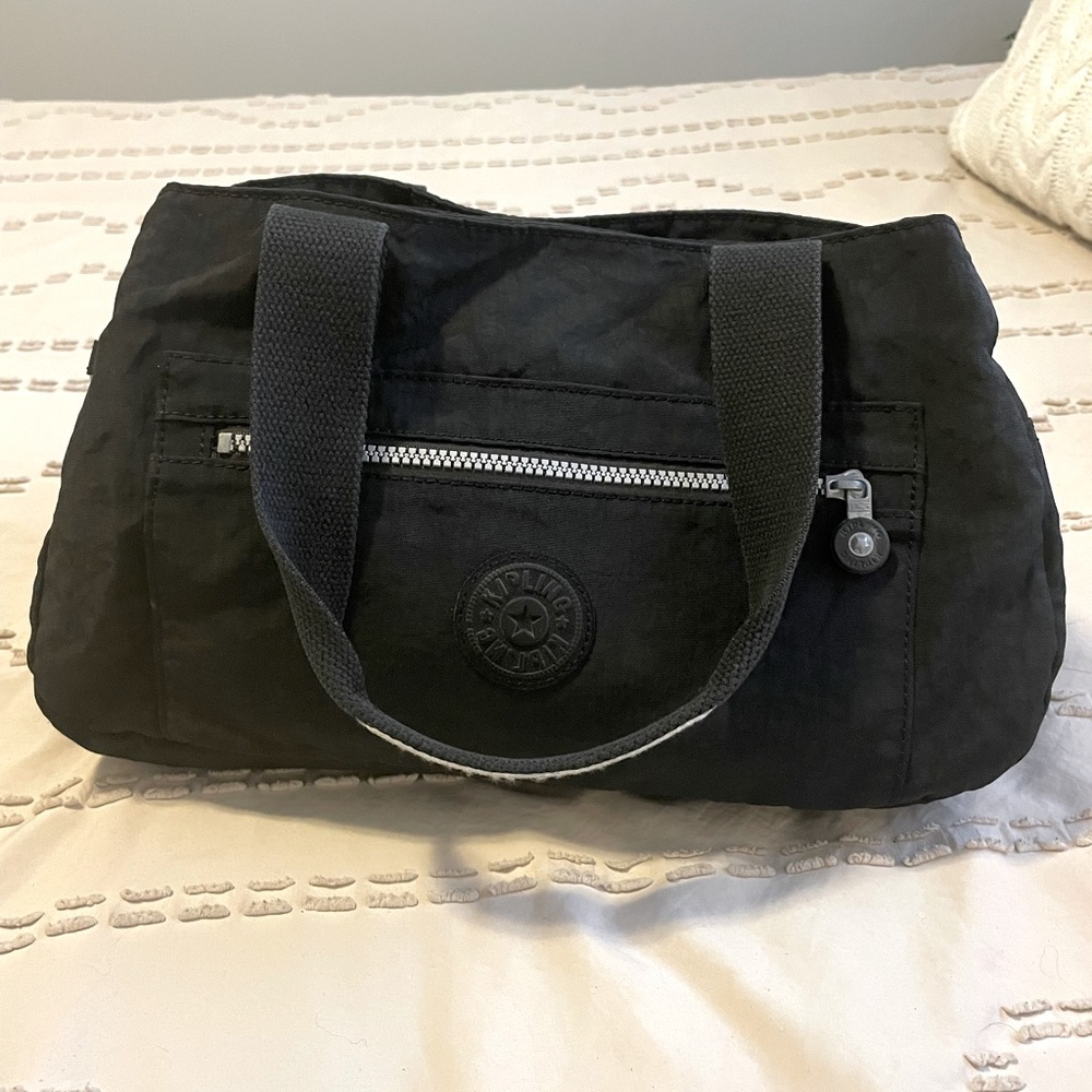 Kipling original. Missing keychain. Black